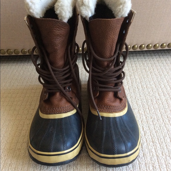 sorel water boots